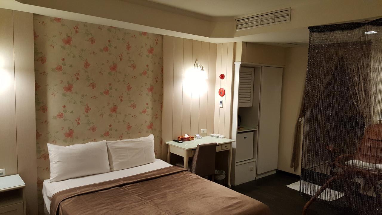 Windmill Fashion Hotel Гаосюн Экстерьер фото