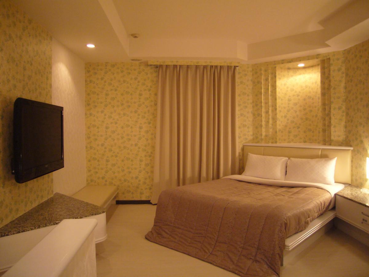 Windmill Fashion Hotel Гаосюн Экстерьер фото