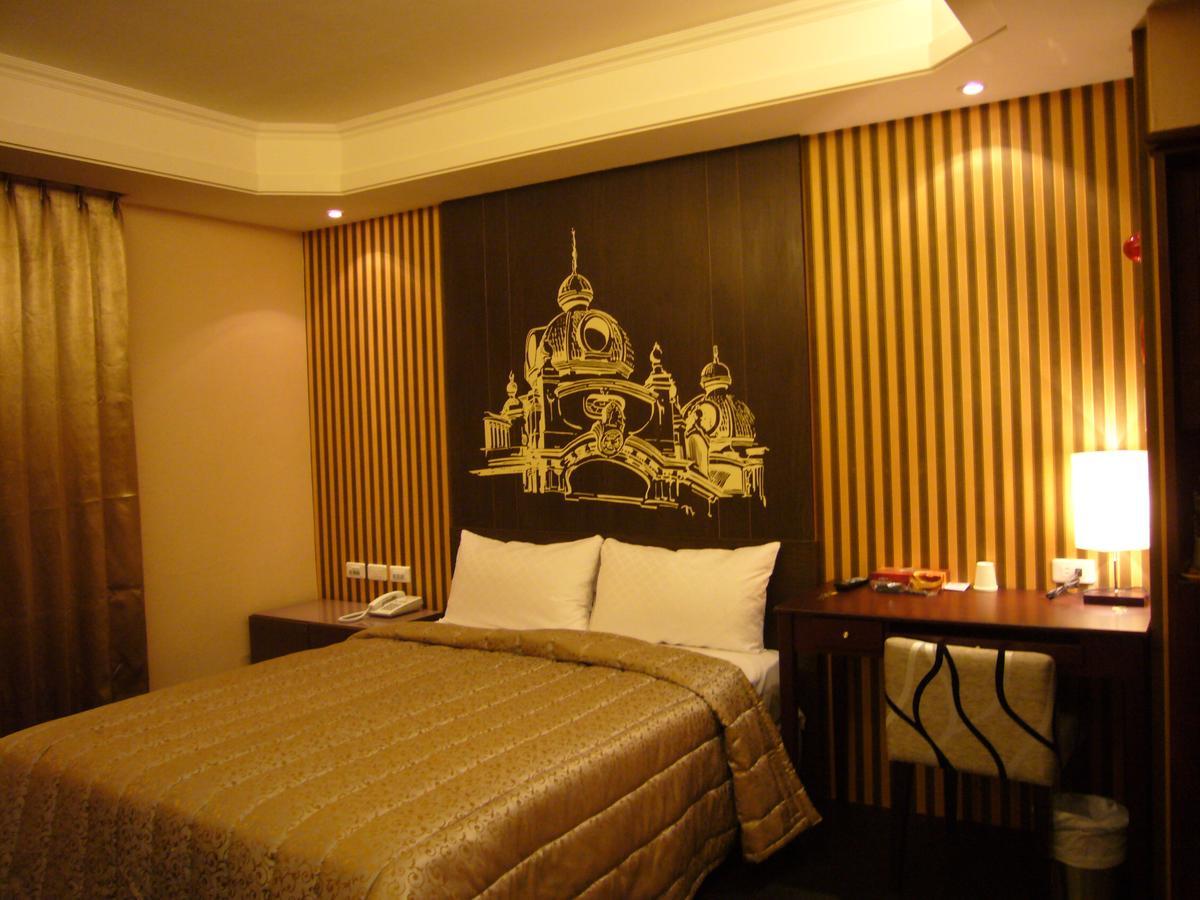 Windmill Fashion Hotel Гаосюн Экстерьер фото